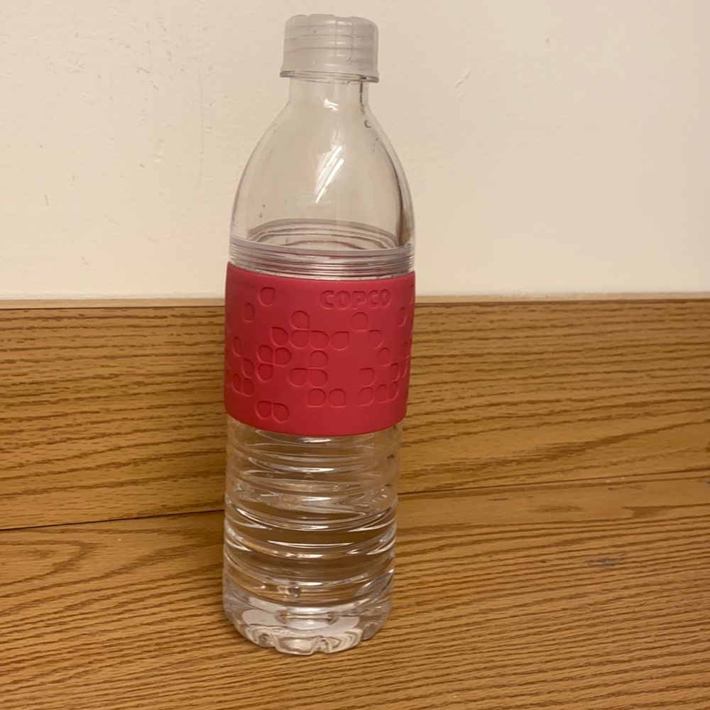 Water bottle